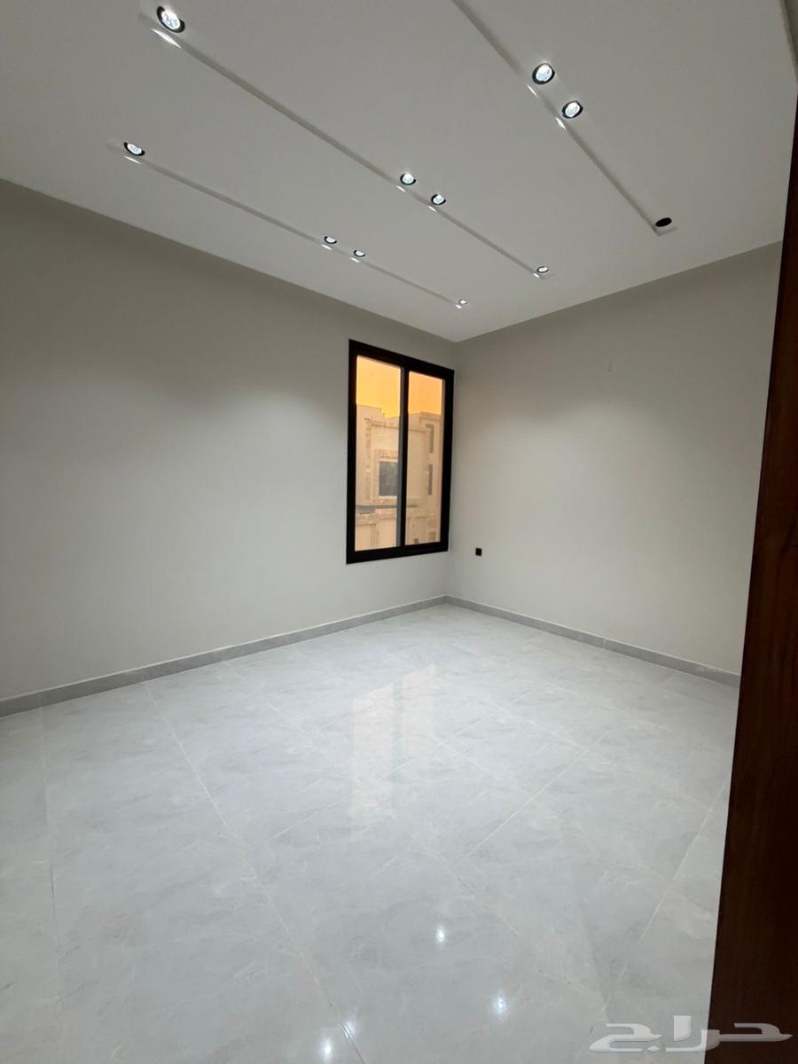 8 bedroom villa in Dahiat Namar 19
