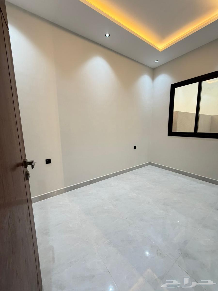 8 bedroom villa in Dahiat Namar 10