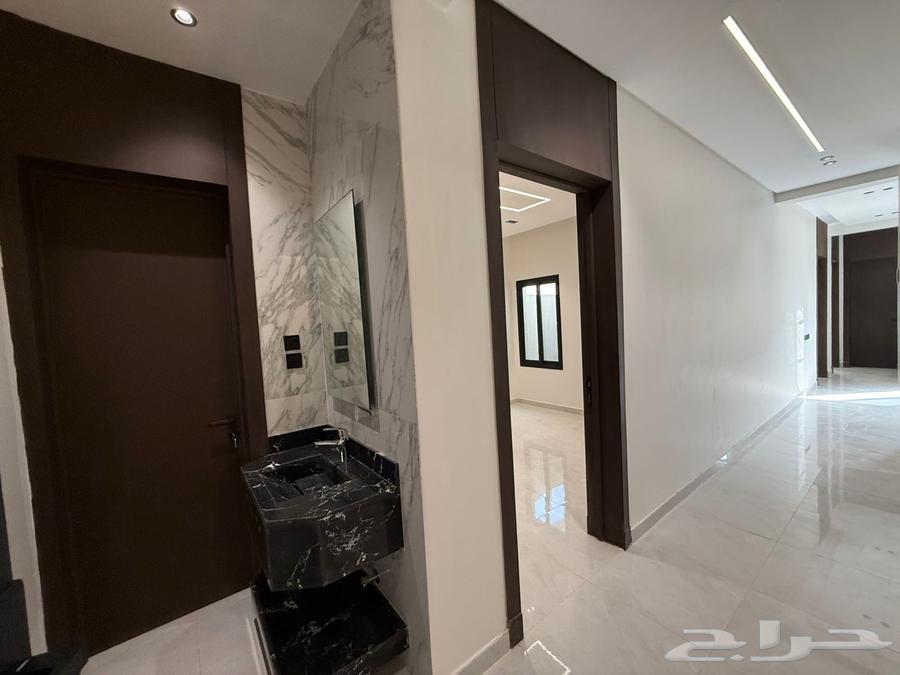 4 bedroom apartment in Tuwaiq, Riyadh 9