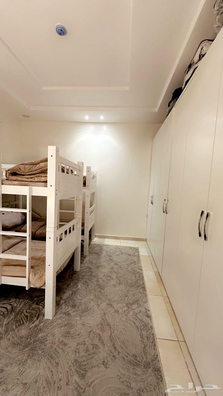 5 bedroom apartment in Al Rimal 16