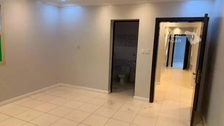 3 bedroom apartment in Hajar, Eastern Province 4