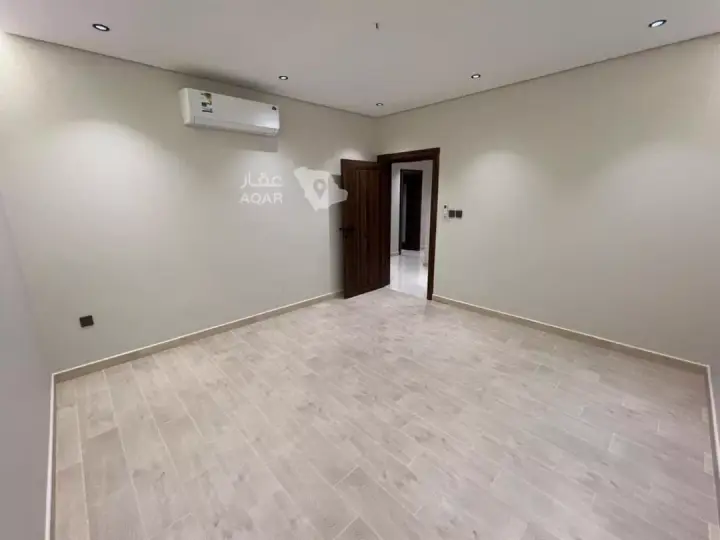 3 bedroom apartment in Hajar, Eastern Province 17
