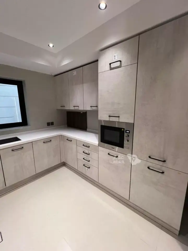 3 bedroom apartment in Hajar, Eastern Province 21