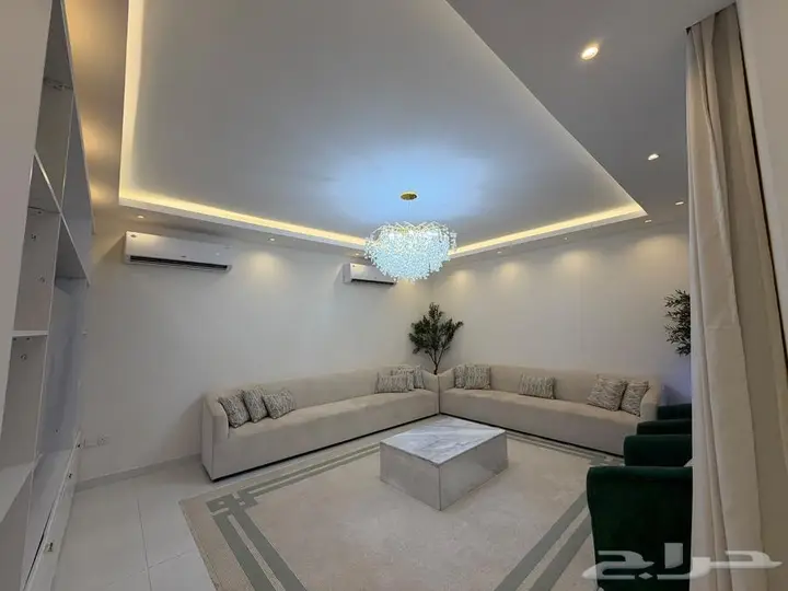 4 bedroom villa in Al Janadriyah, Riyadh 21