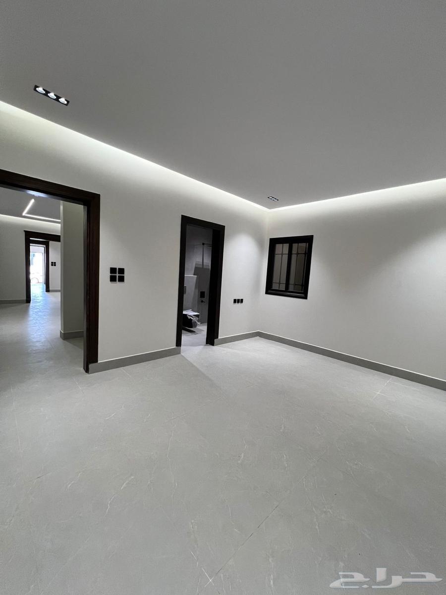 5 bedroom apartment in Al Janadriyah 8