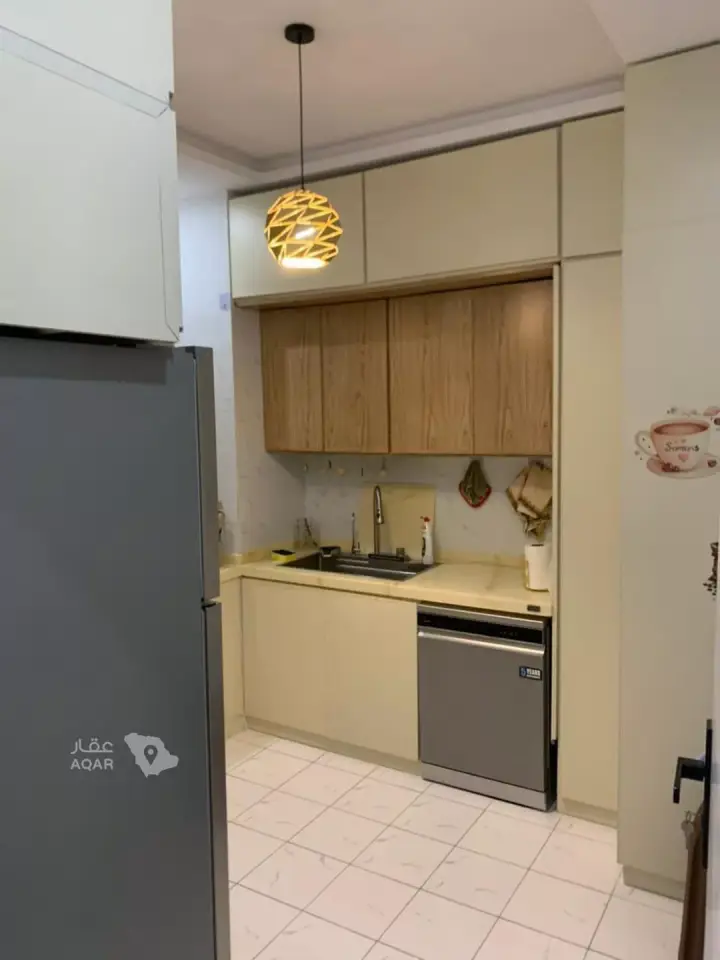 4 bedroom apartment in Ar Rayan, Jeddah 7