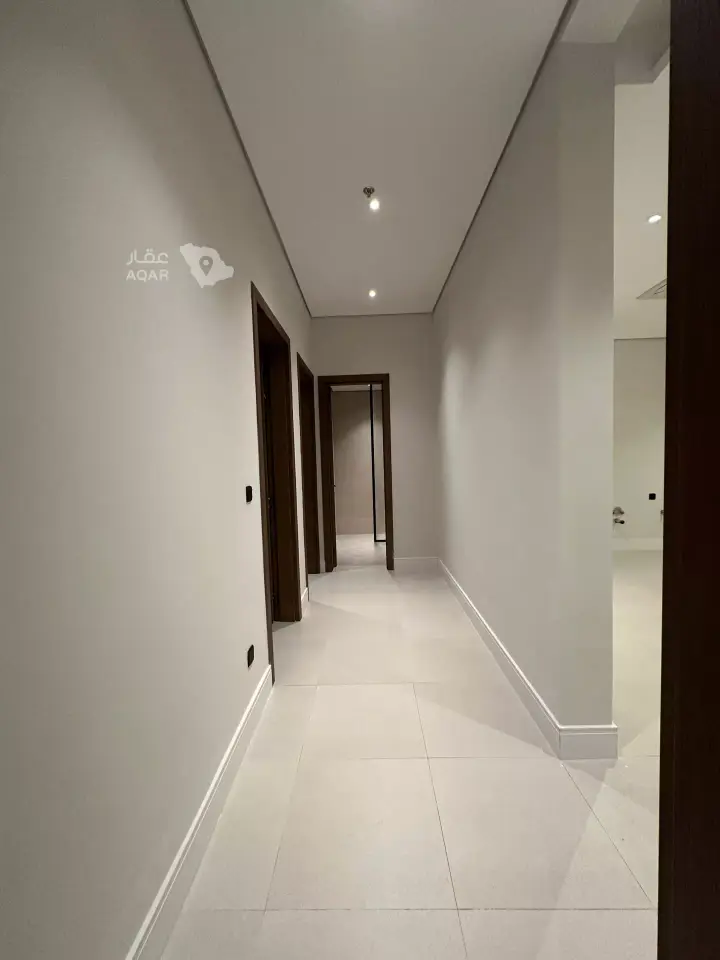 3 bedroom apartment in Al Rawdah, Riyadh 8