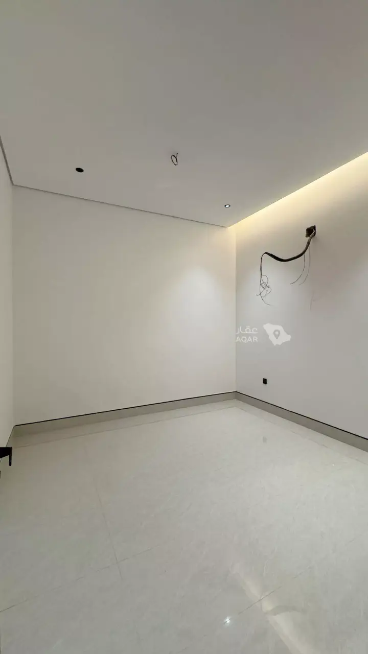 5 bedroom villa in Al Mahdiyyah, Riyadh 19