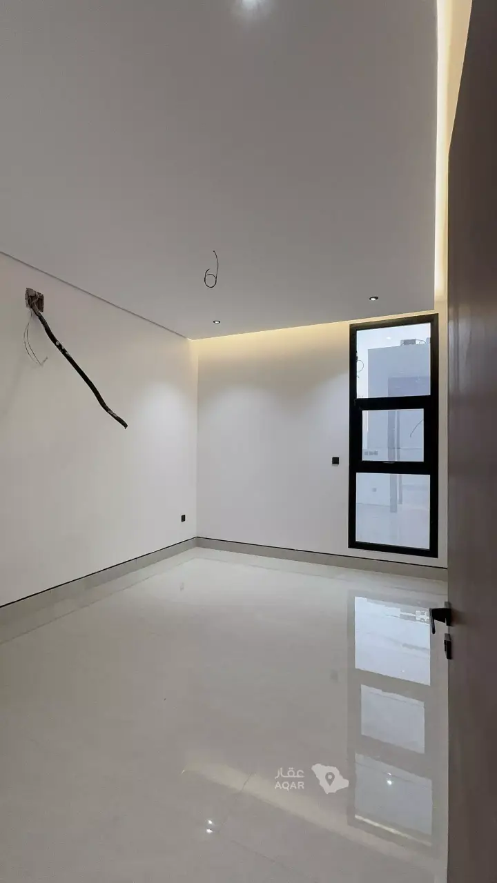 5 bedroom villa in Al Mahdiyyah, Riyadh 13