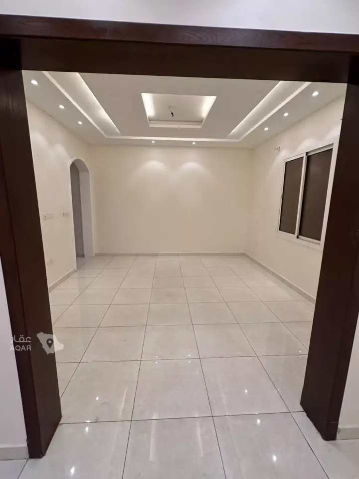 5 bedroom apartment in Al Wurud, Jeddah 14