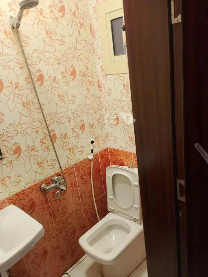 2 bedroom apartment in Al Naeem, Jeddah 8
