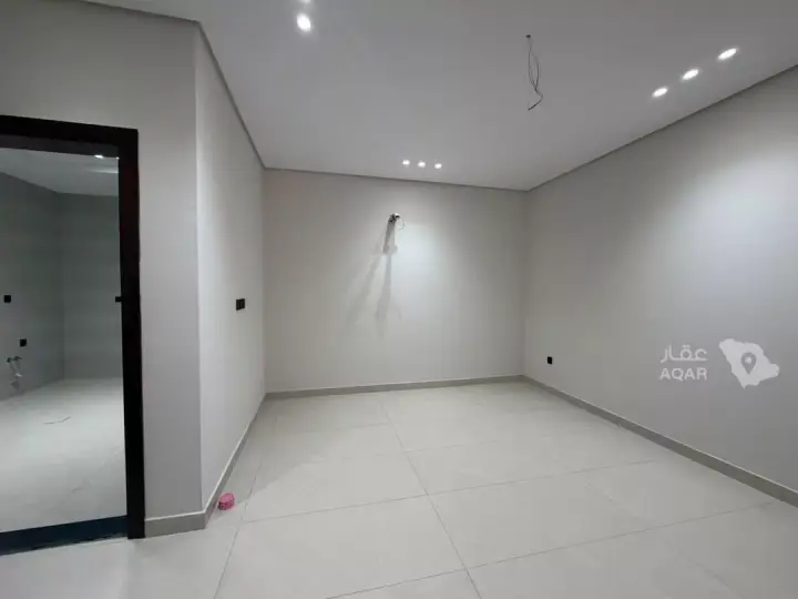 3 bedroom apartment in Al Nuzhah, Jeddah 5