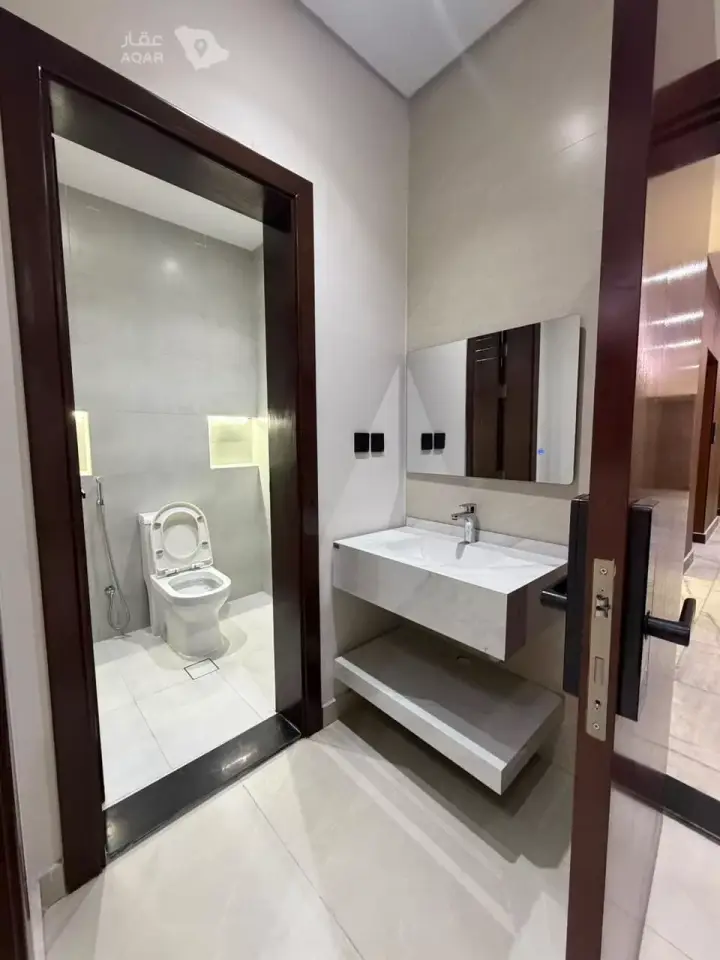 3 bedroom apartment in Al Nuzhah, Jeddah 3