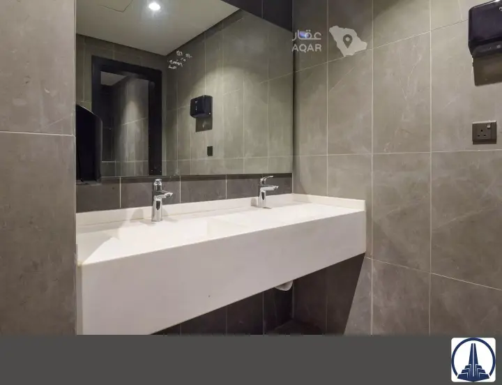 1 bedroom office in Al Khalidiyyah, Jeddah 2