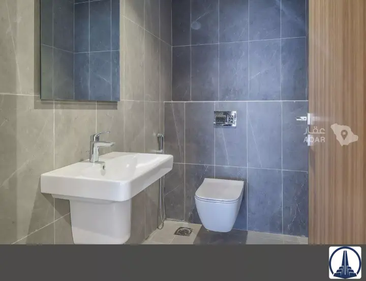 2 bedroom office in Al Khalidiyyah, Jeddah 5