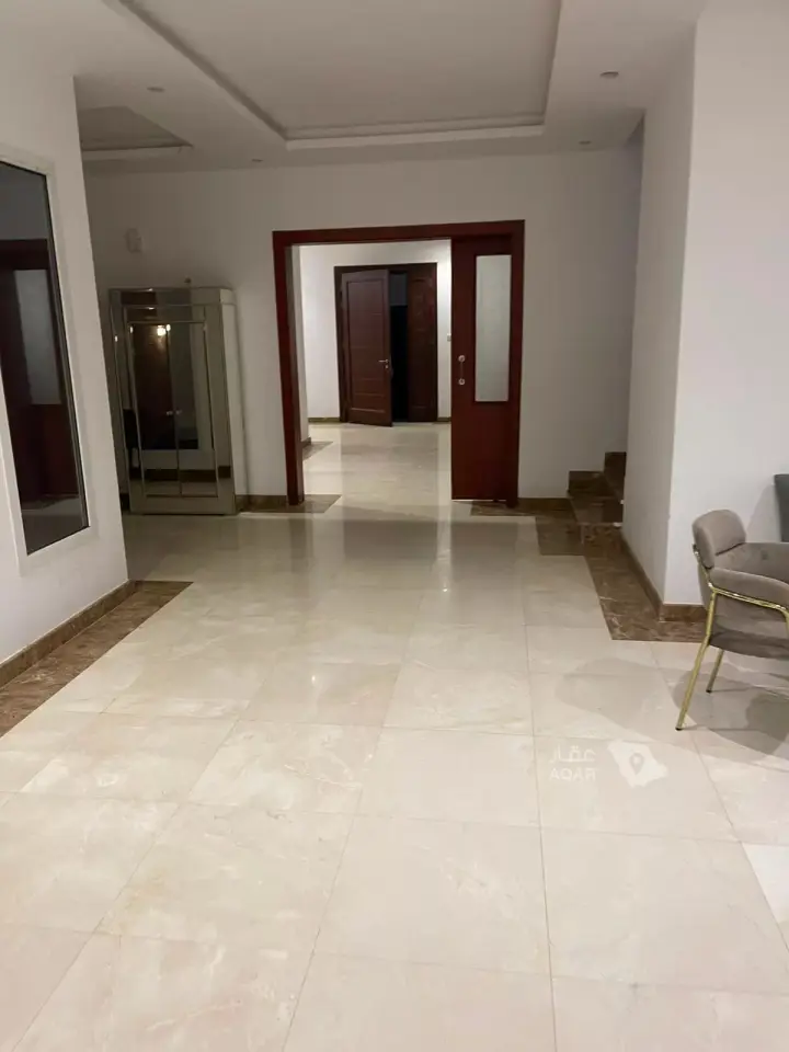 5 bedroom villa in Al Shiraa, Jeddah 2
