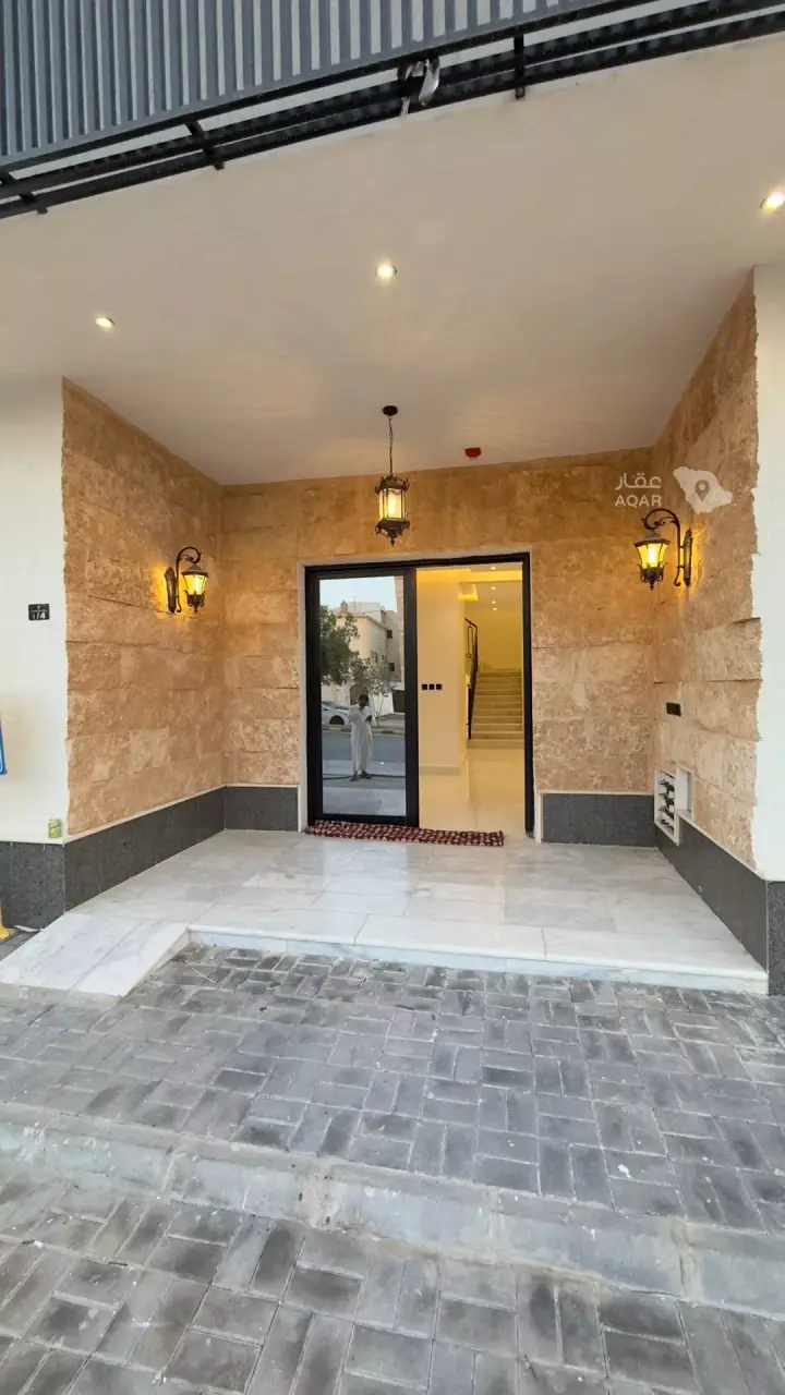 3 bedroom apartment in Al Marwa, Riyadh 7