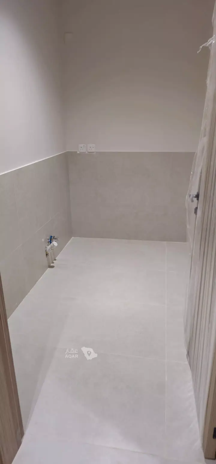 4 bedroom apartment in Al Nuzhah, Riyadh 11