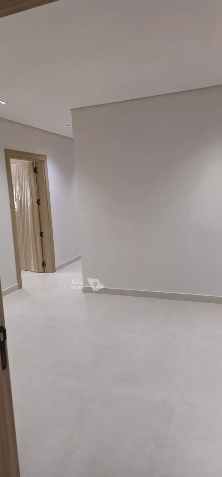 4 bedroom apartment in Al Nuzhah, Riyadh 14