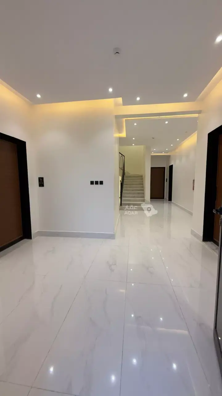 3 bedroom apartment in Okaz, Riyadh 11
