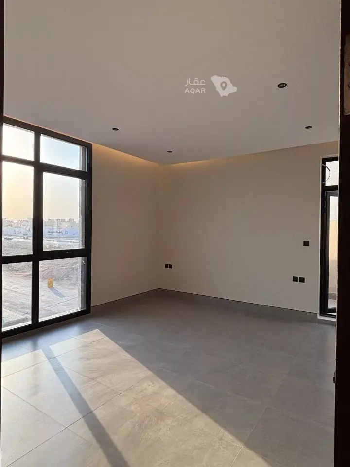 5 bedroom villa in Al Aridh, Riyadh 7