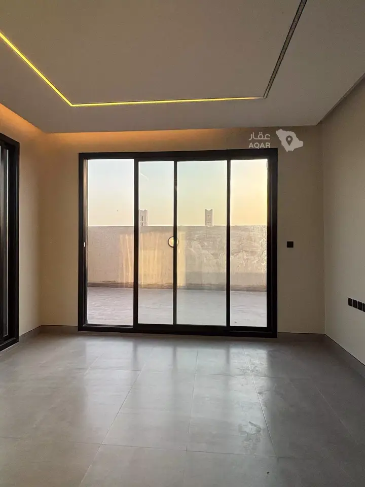 5 bedroom villa in Al Aridh, Riyadh 15