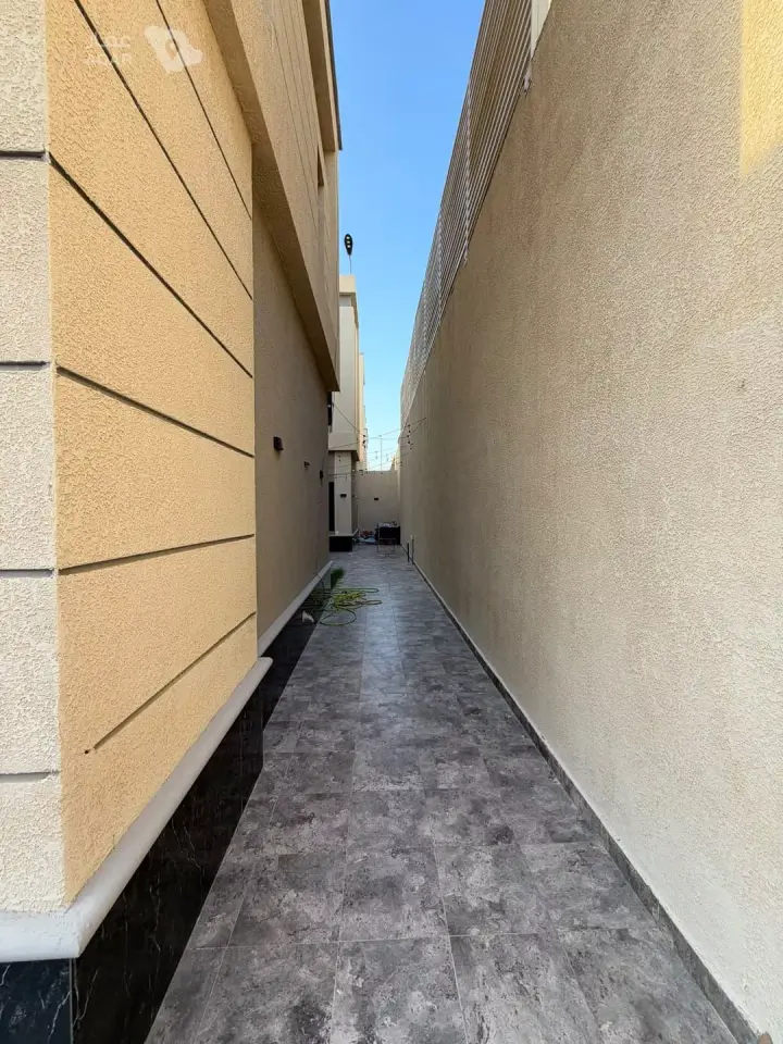 3 bedroom villa in Al Janadriyah, Riyadh 4