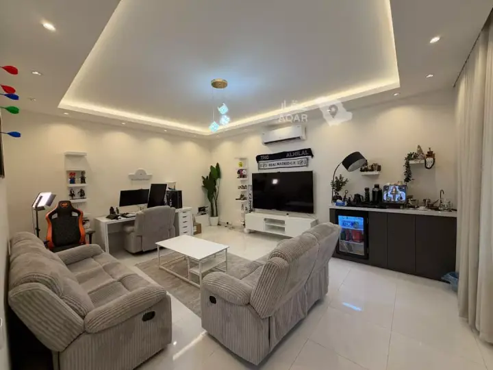 3 bedroom villa in Al Janadriyah, Riyadh 9