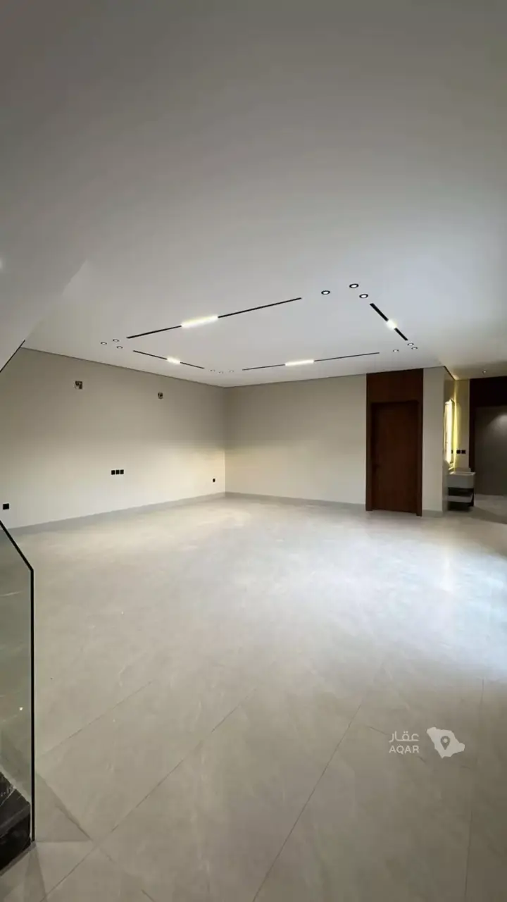 4 bedroom villa in Al Mahdiyyah, Riyadh 2