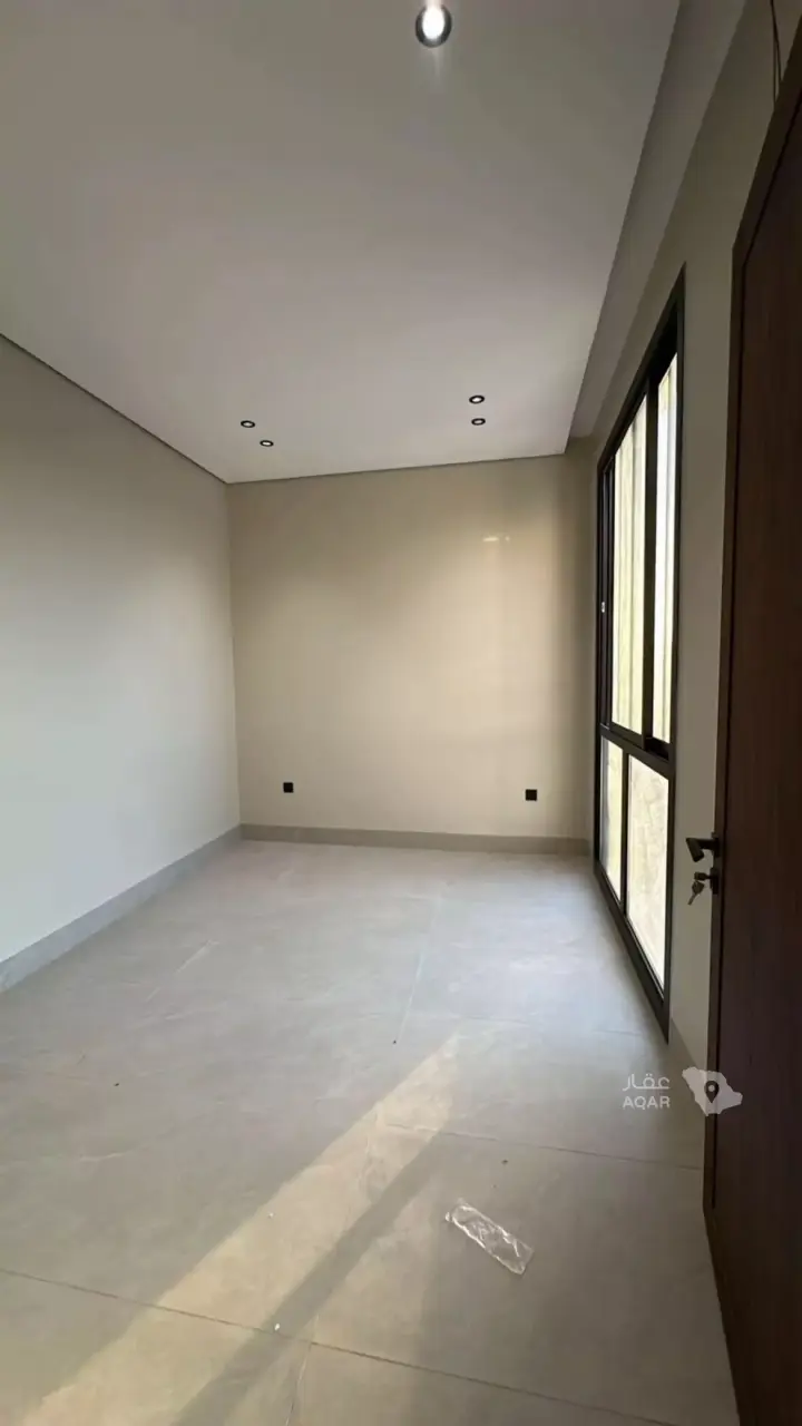 4 bedroom villa in Al Mahdiyyah, Riyadh 16