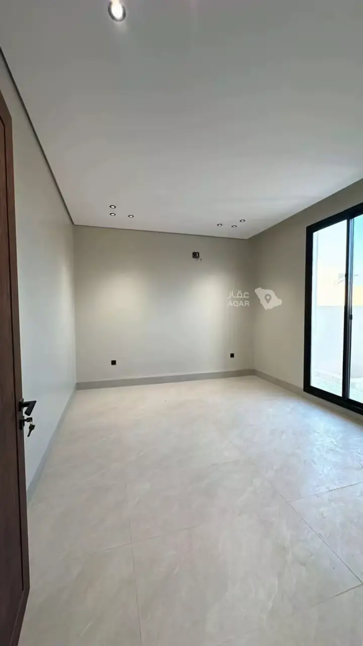 4 bedroom villa in Al Mahdiyyah, Riyadh 15