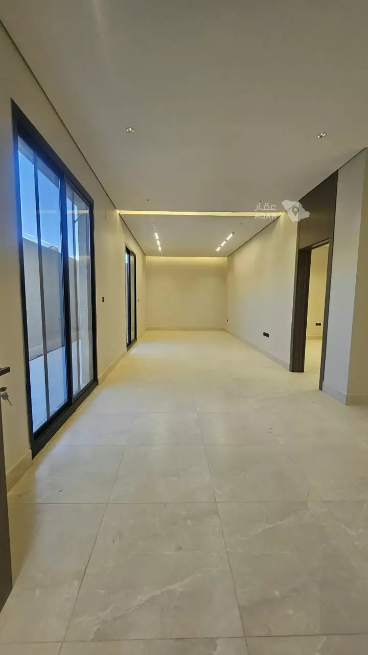 3 bedroom villa in Al Rawdah, Riyadh 5