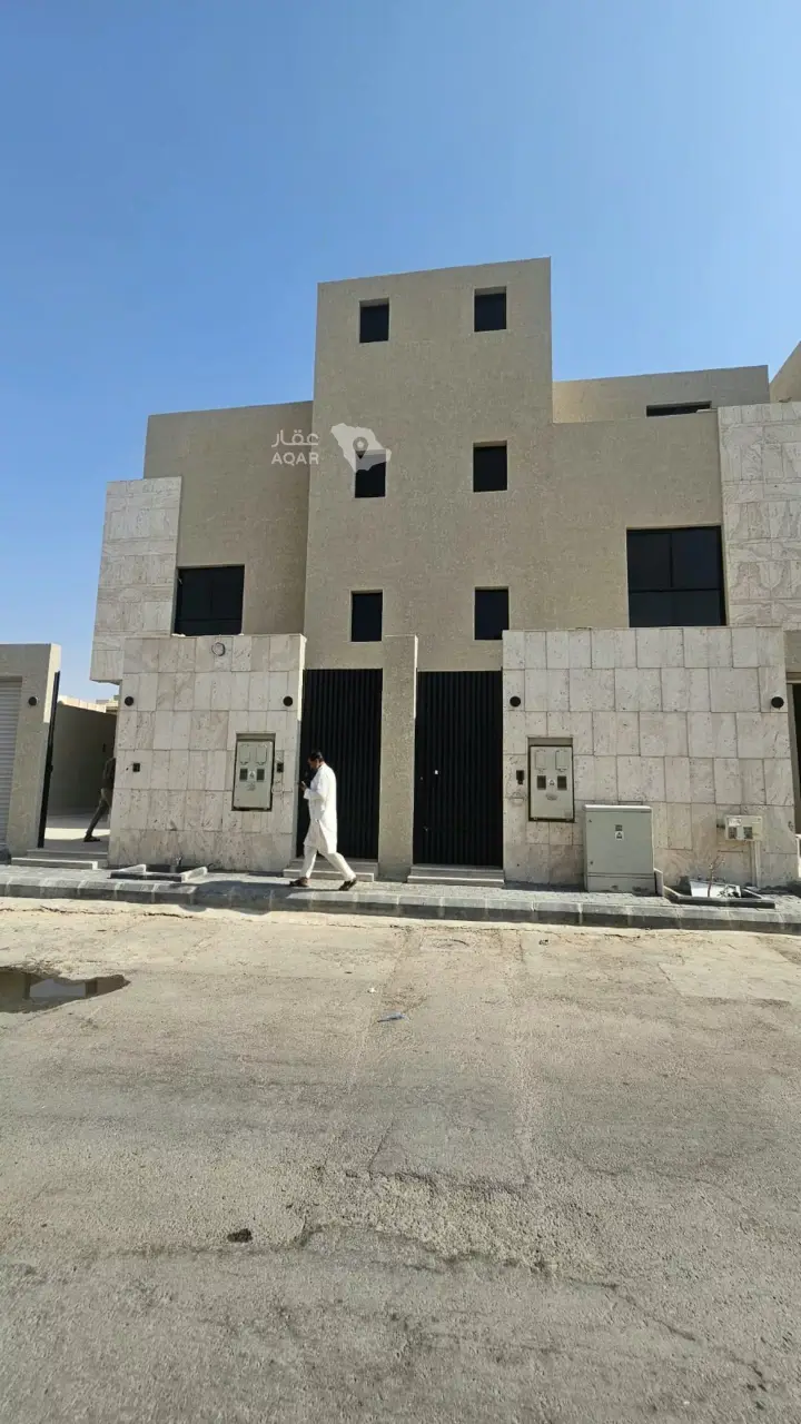 3 bedroom villa in Al Rawdah, Riyadh 2