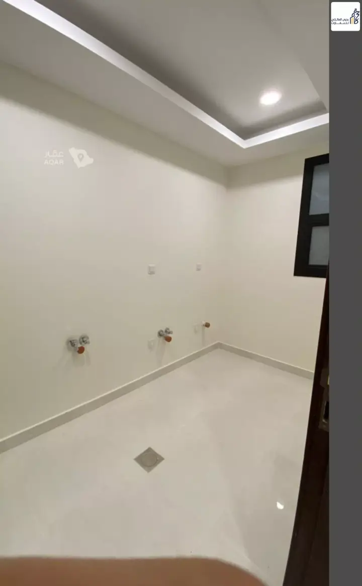 4 bedroom villa in Al Janadriyah, Riyadh 15
