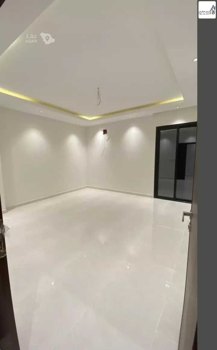 4 bedroom villa in Al Janadriyah, Riyadh 16
