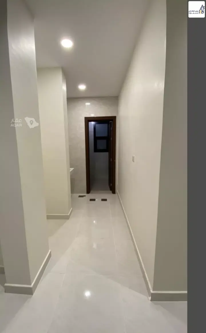 4 bedroom villa in Al Janadriyah, Riyadh 4
