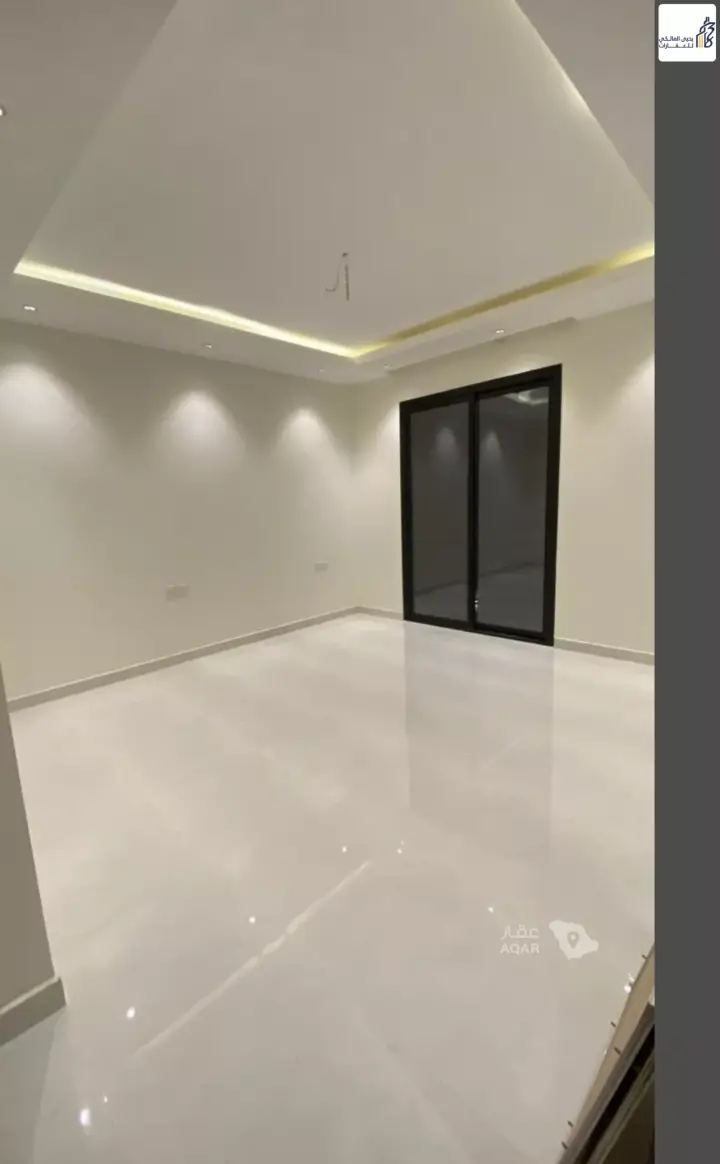 4 bedroom villa in Al Janadriyah, Riyadh 5