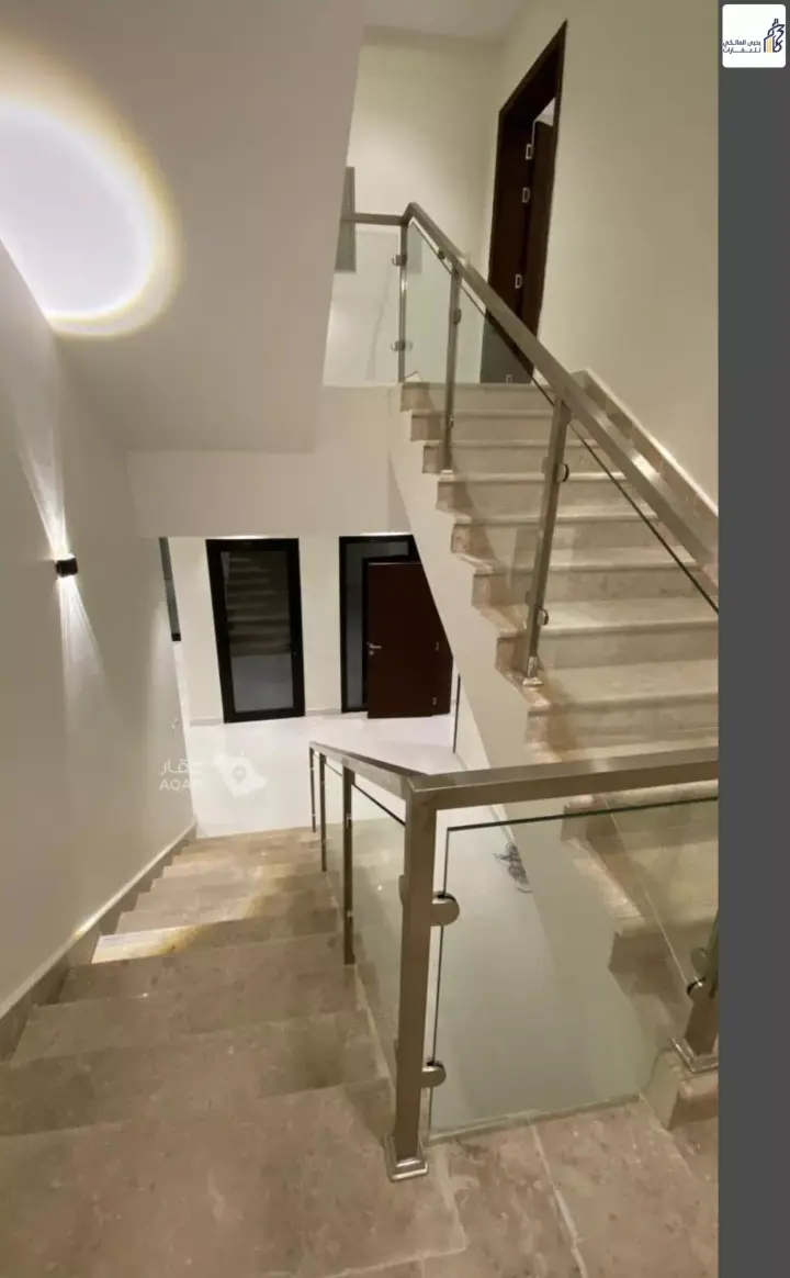 4 bedroom villa in Al Janadriyah, Riyadh 18