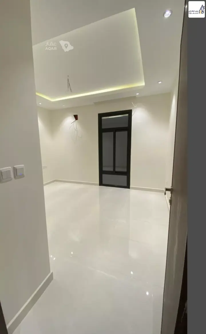 4 bedroom villa in Al Janadriyah, Riyadh 13