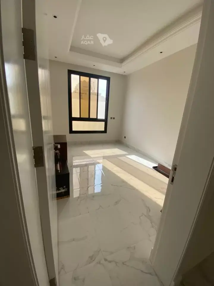 3 bedroom apartment in Granada, Riyadh 8