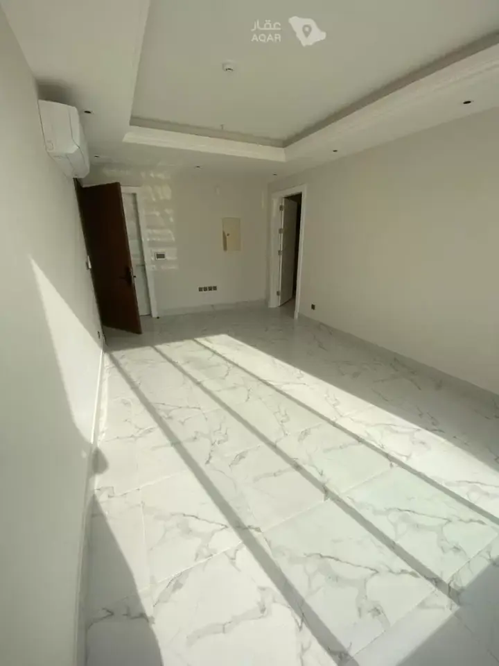 3 bedroom apartment in Granada, Riyadh 7