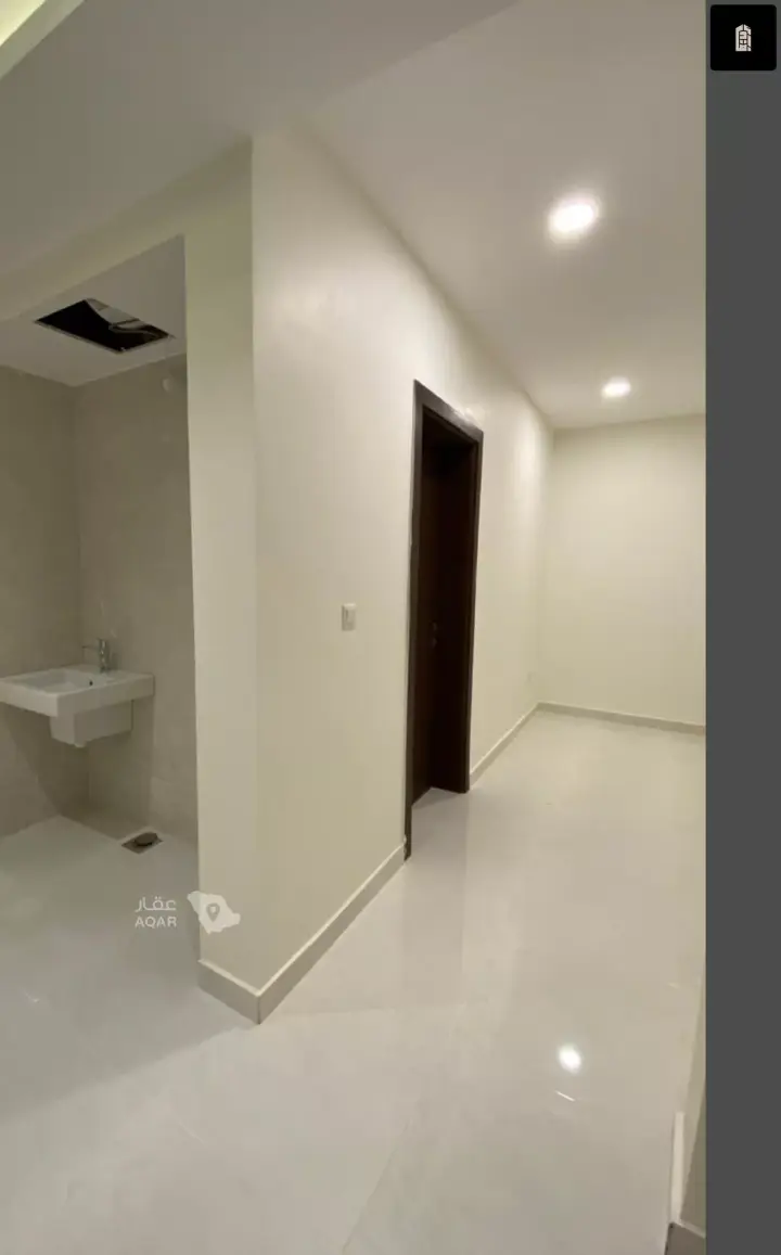 4 bedroom villa in Al Janadriyah, Riyadh 10