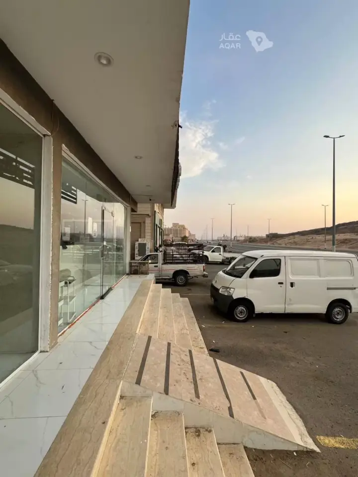20 bedroom shop in King Fahd, Makkah 3
