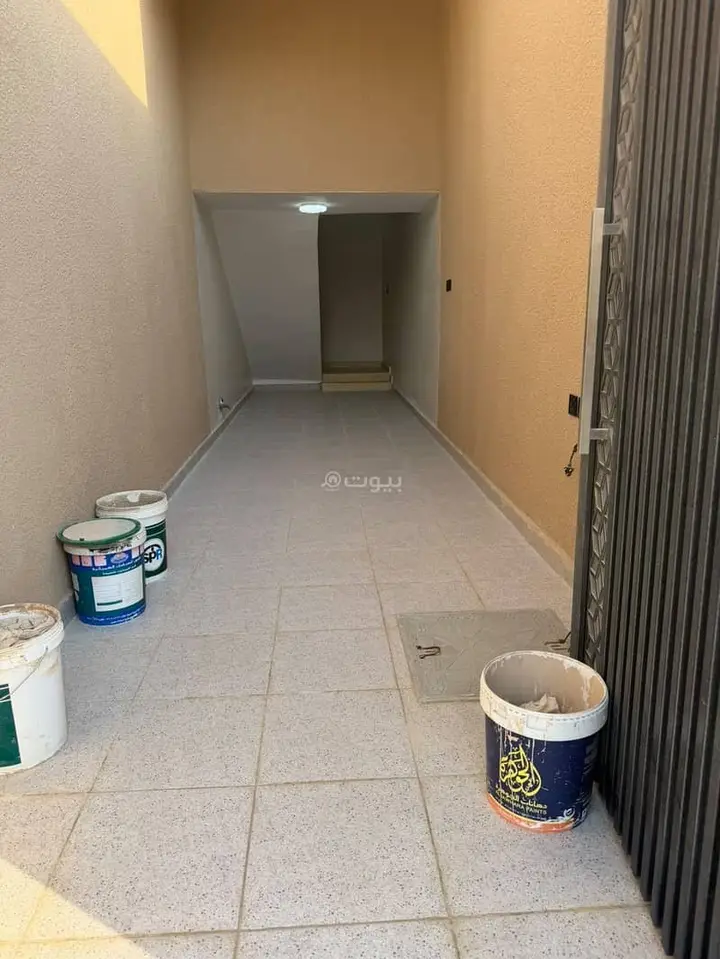 4 bedroom villa in Al Janadriyah, Riyadh 10