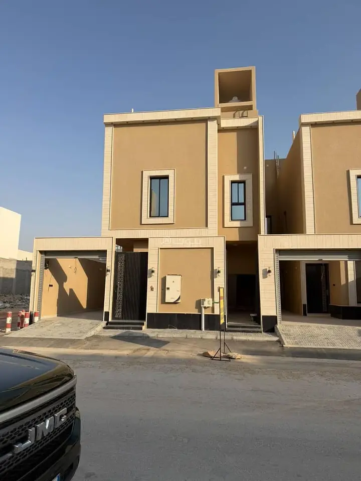 4 bedroom villa in Al Janadriyah, Riyadh 25