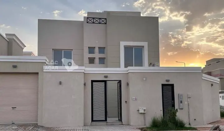 4 bedroom villa in Qurtubah, Riyadh 2