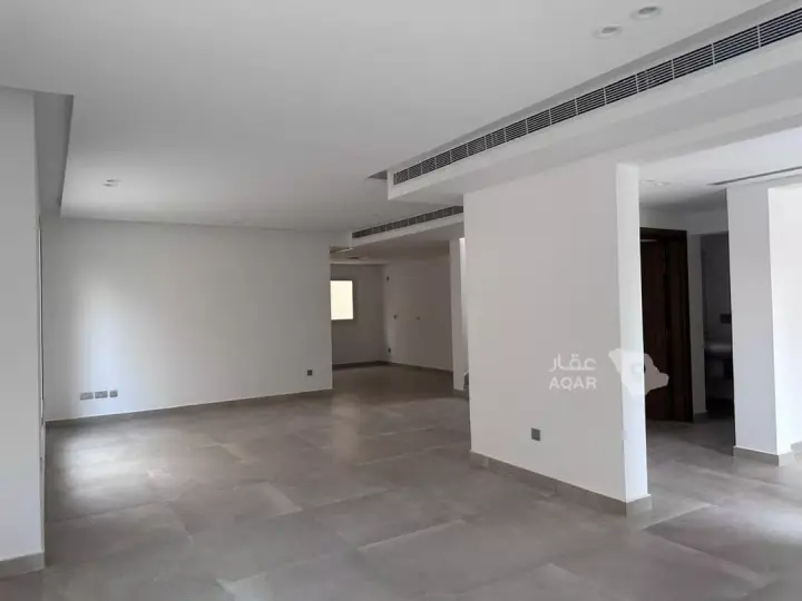 4 bedroom villa in Qurtubah, Riyadh 4