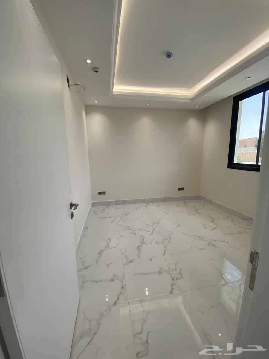 4 bedroom apartment in Granada 18