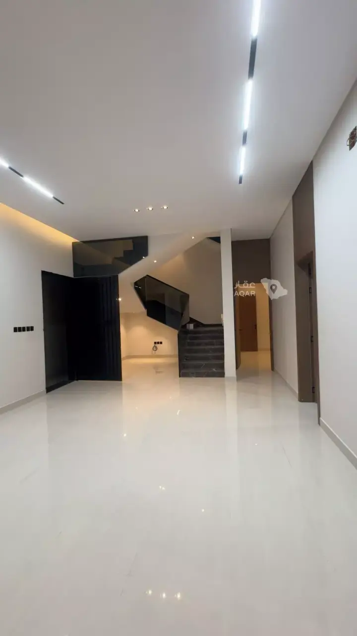 3 bedroom villa in Al Rimal, Riyadh 14