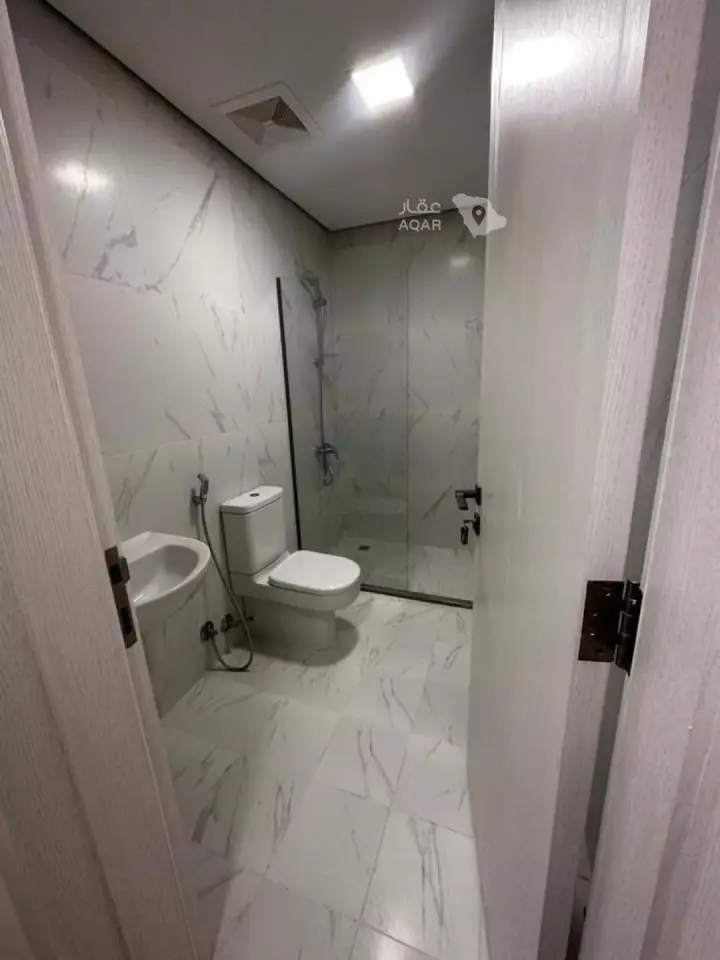 9 bedroom villa in Al Narjis, Riyadh 13